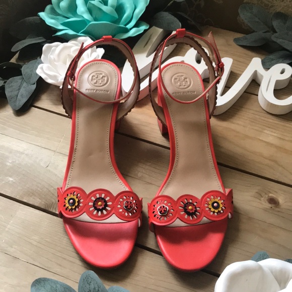 Tory Burch Shoes - Tory Burch Marguerite sandals 🌸 Woman’s size 10.5